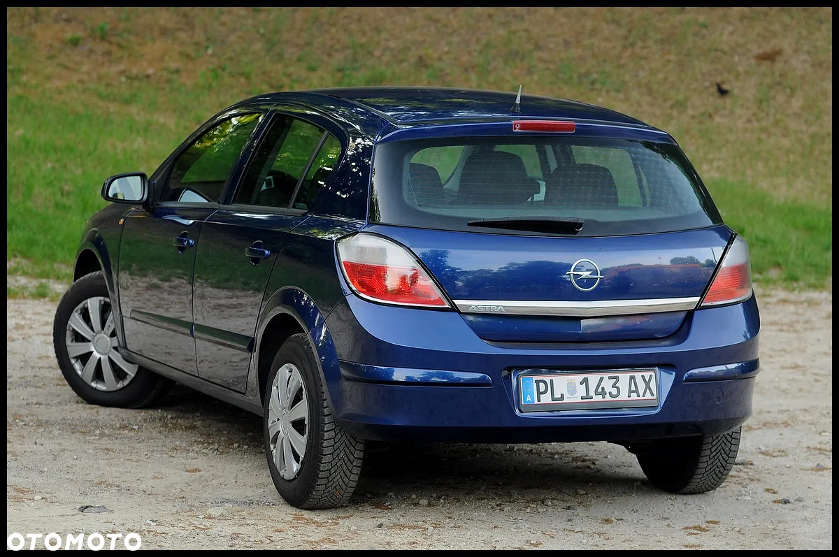 Opel Astra - 20