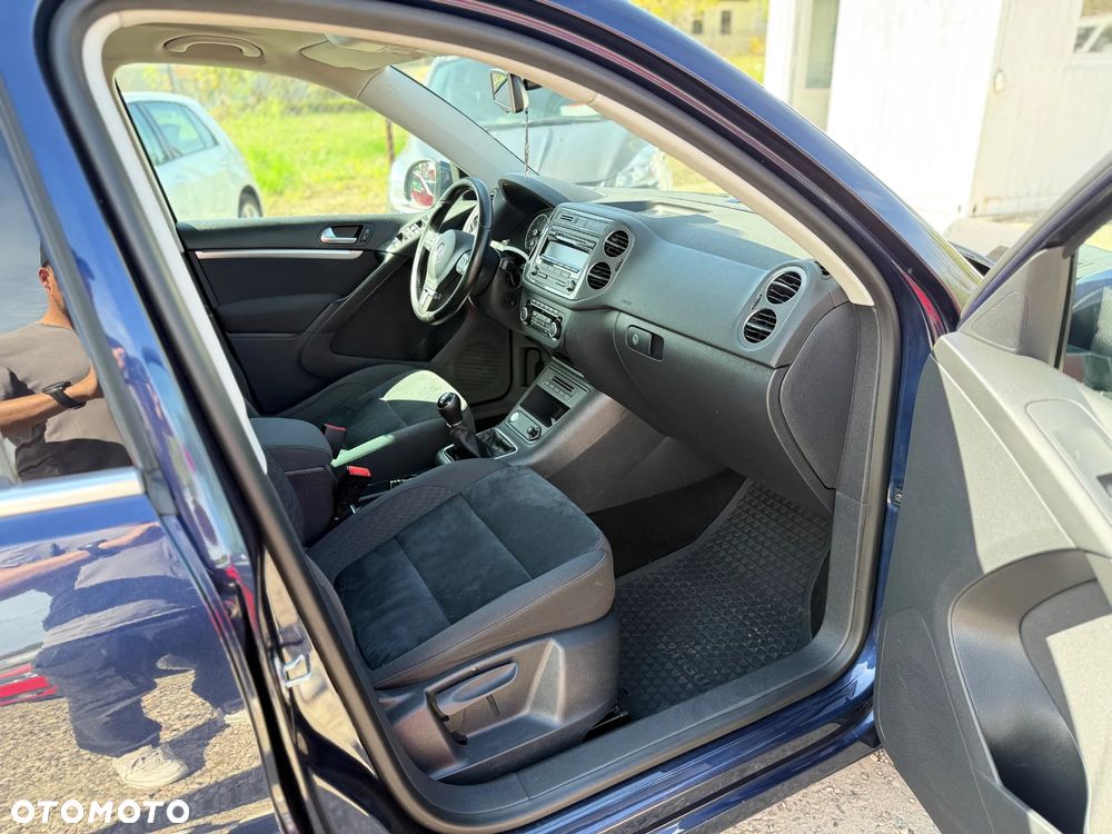 Volkswagen Tiguan 2.0 TDI DPF BlueMotion Technology CityScape - 27