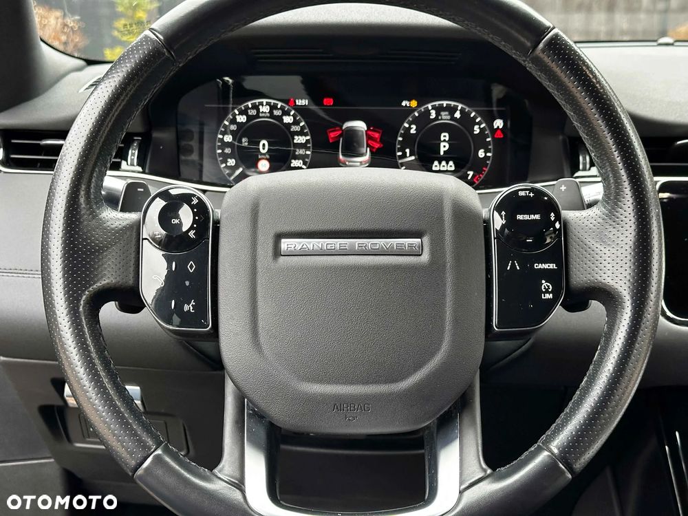 Land Rover Range Rover Evoque P250 R-Dynamic - 29
