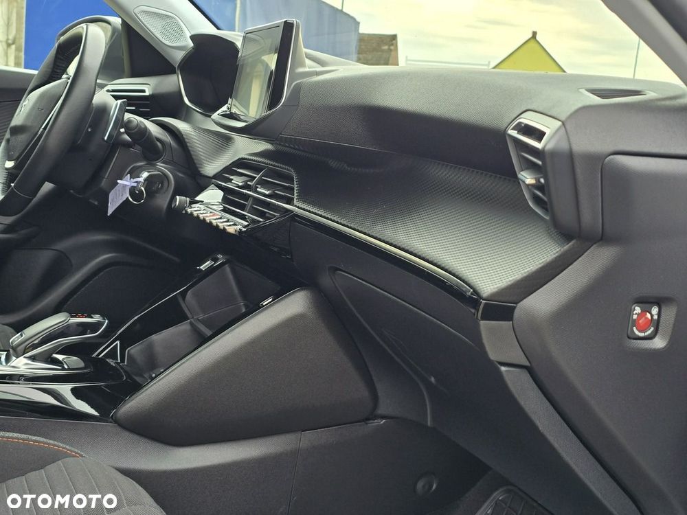 Peugeot 2008 1.2 PureTech Active Pack S&S EAT8 - 23