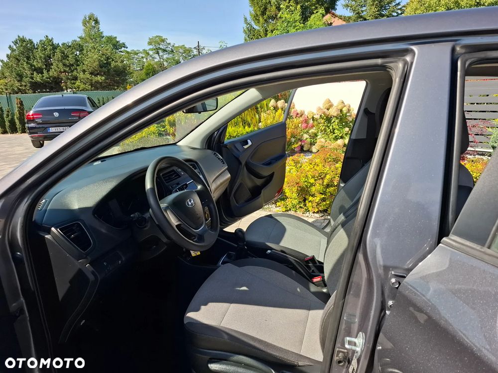 Hyundai i20 1.2 Fresh - 27