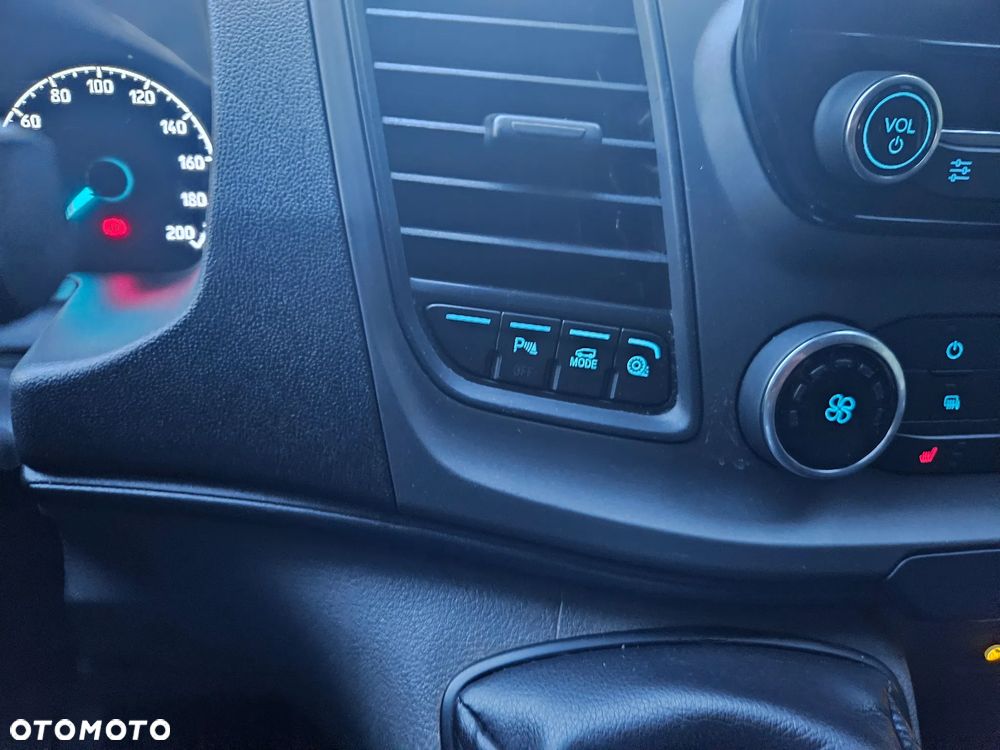 Ford Transit Custom L2H1 2.0TDCI - 32