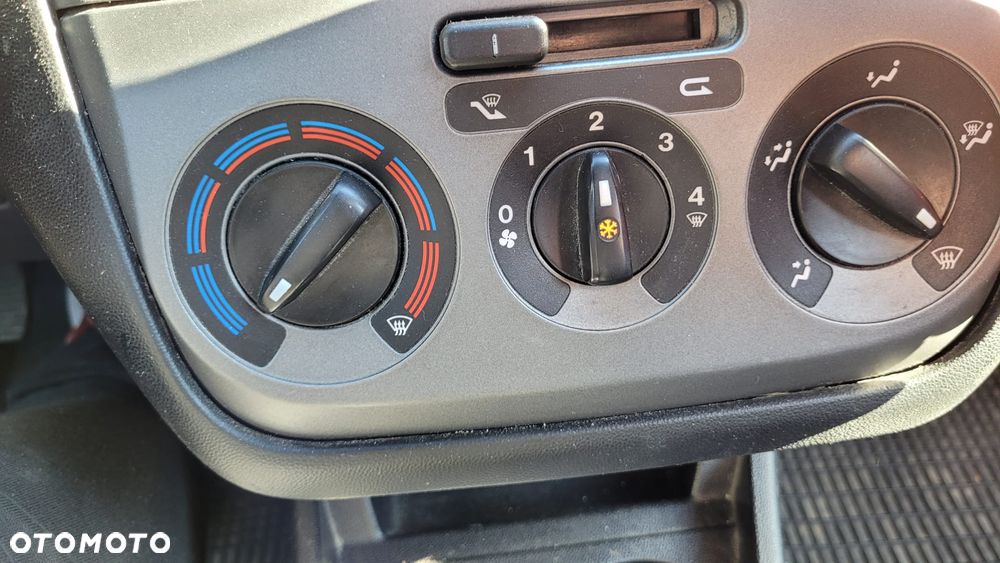 Fiat Linea 1.4 Dynamic - 8