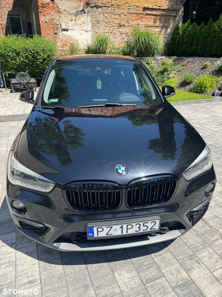 BMW X1 xDrive18d Sport - 11