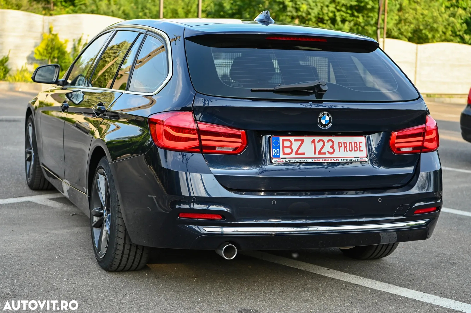 BMW Seria 3 318d Touring Luxury Line - 22