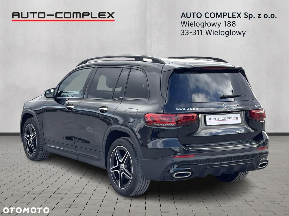 Mercedes-Benz GLB 200 d 4-Matic AMG Line 8G-DCT - 4