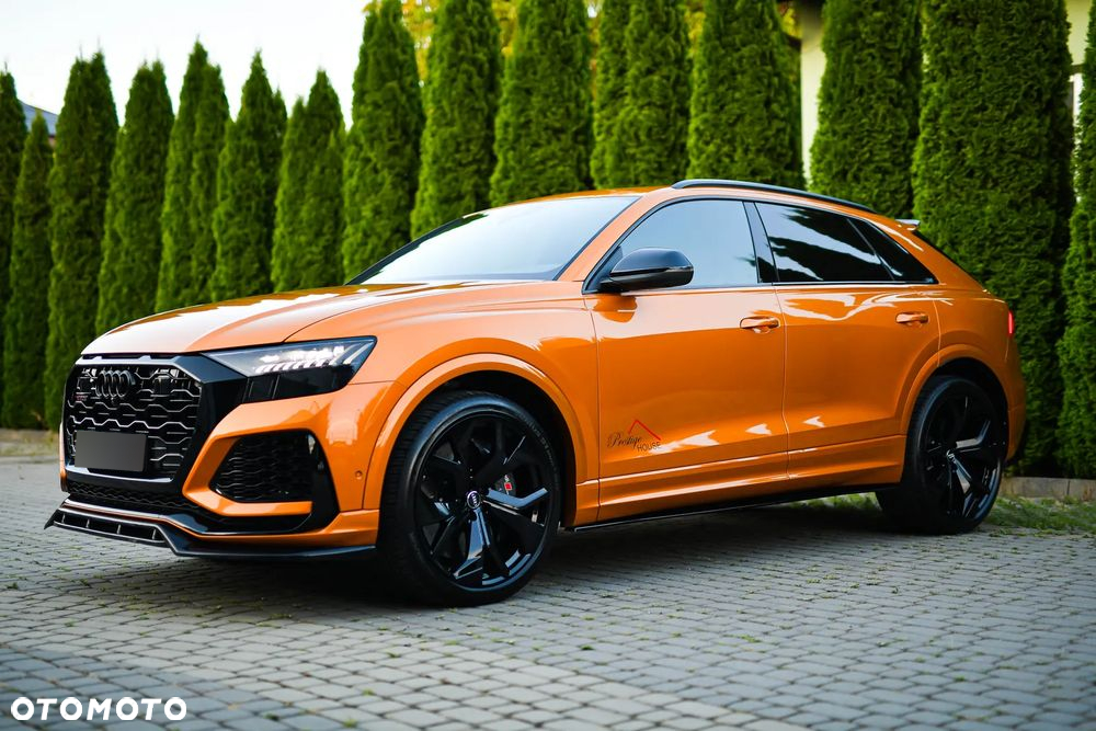 Audi RS Q8 - 10