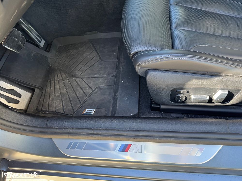 BMW 840 Gran Coupé d xDrive Pack M - 21