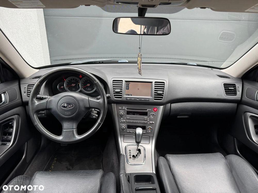 Subaru Legacy - 5