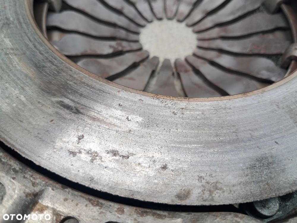 Sprzęgła Sztywne Docisk Koło Zamachowe Audi VW Seat Skoda 030105271D - 16