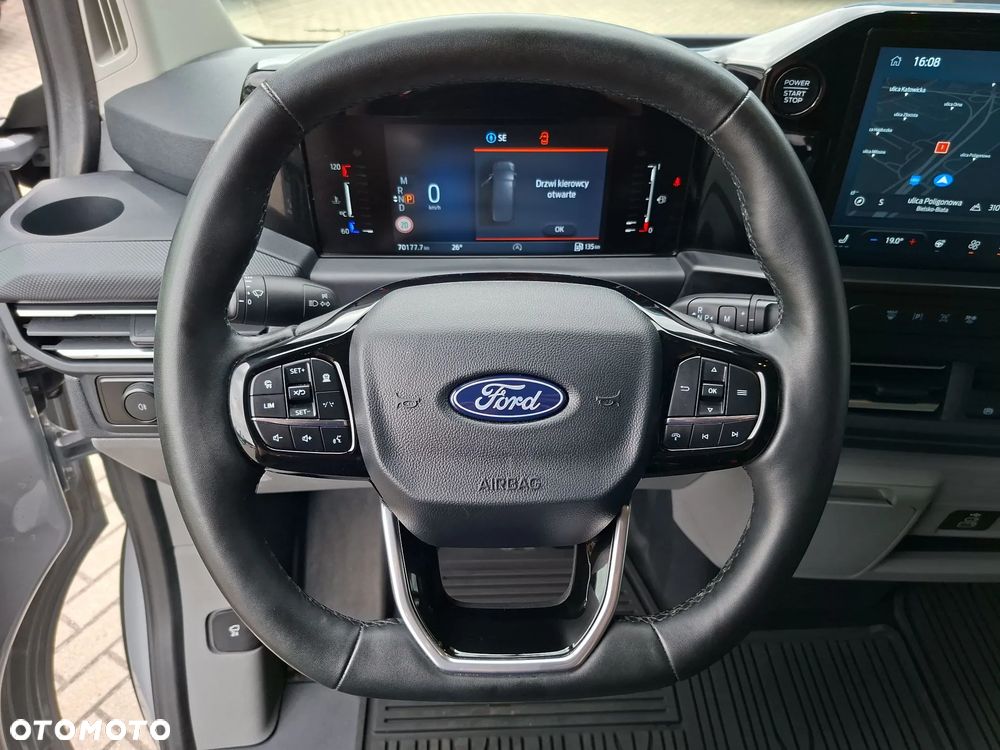 Ford CUSTOM - 20