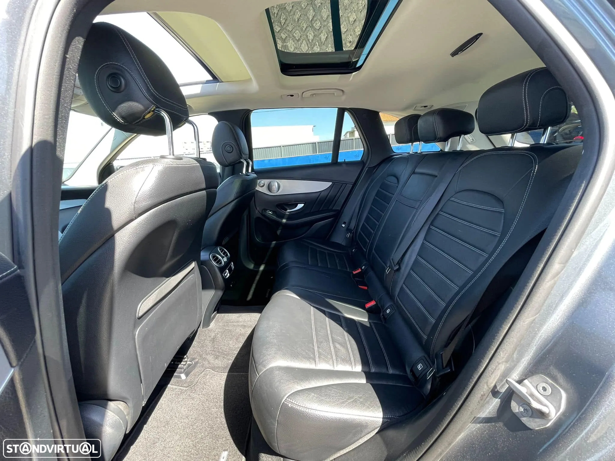 Mercedes-Benz GLC 250 d AMG Line 4-Matic - 37