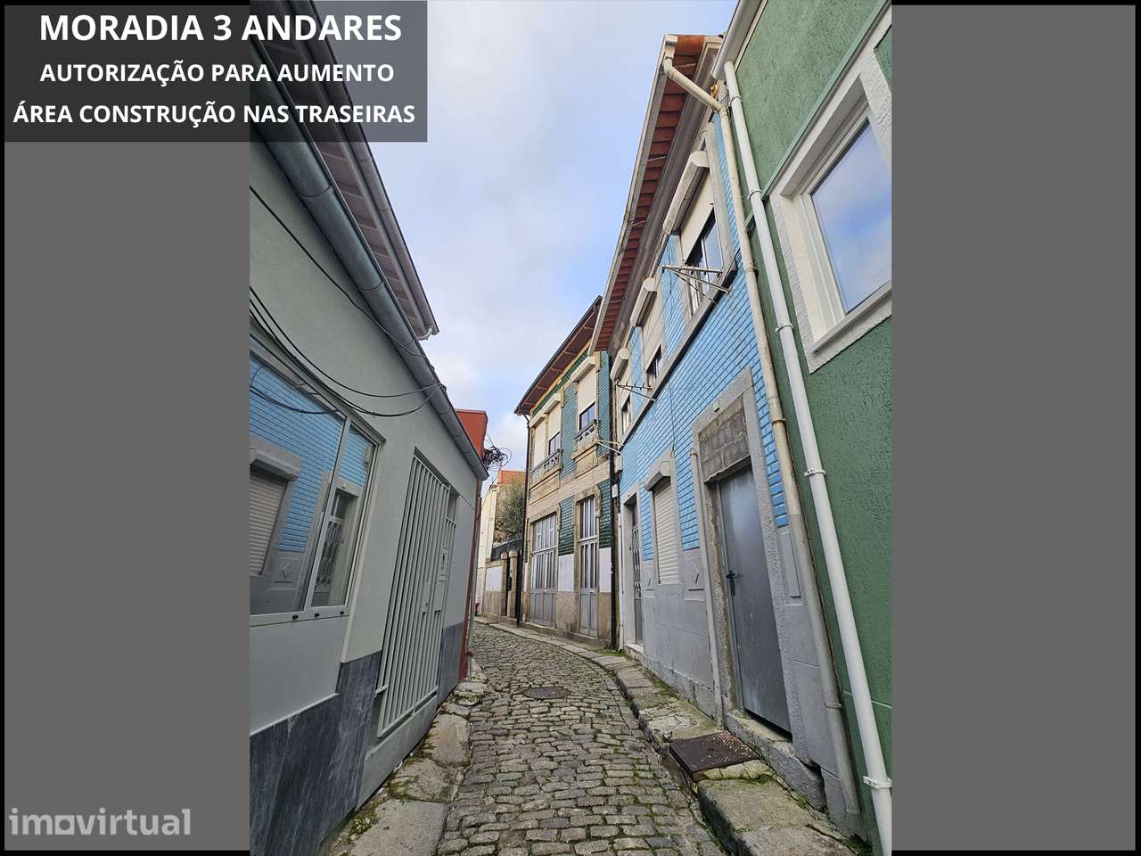 Moradia de 3 Andares no Coração do Porto – Zona Típica e Tranquila - Grande imagem: 2/35