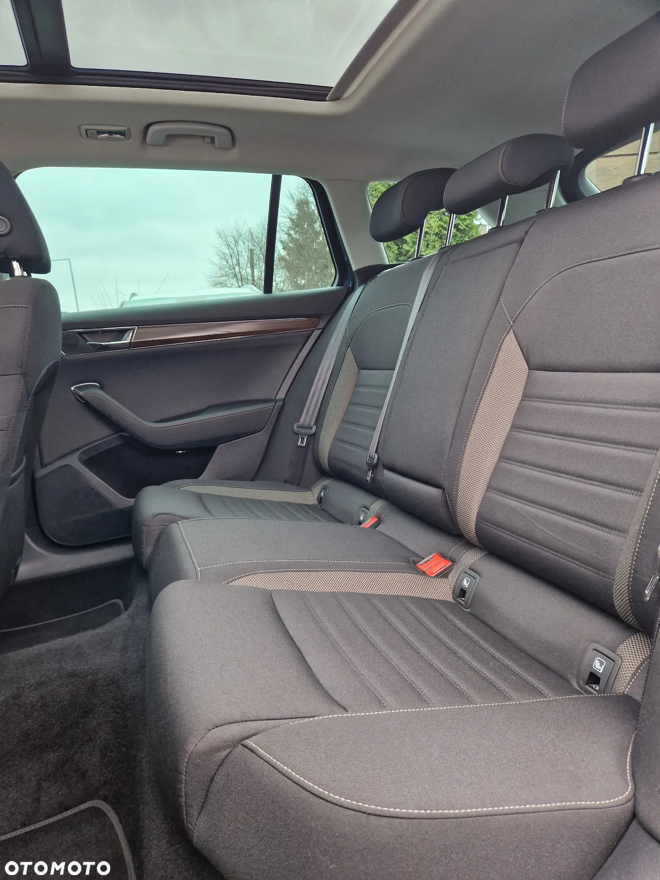 Skoda Superb 2.0 TDI SCR 4x4 Scout DSG - 26