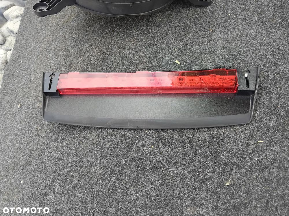 Swiatło stop głosnik bass Audi A6 C7 - 2