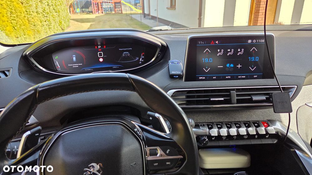 Peugeot 5008 1.5 BlueHDi Active S&S EAT8 - 9