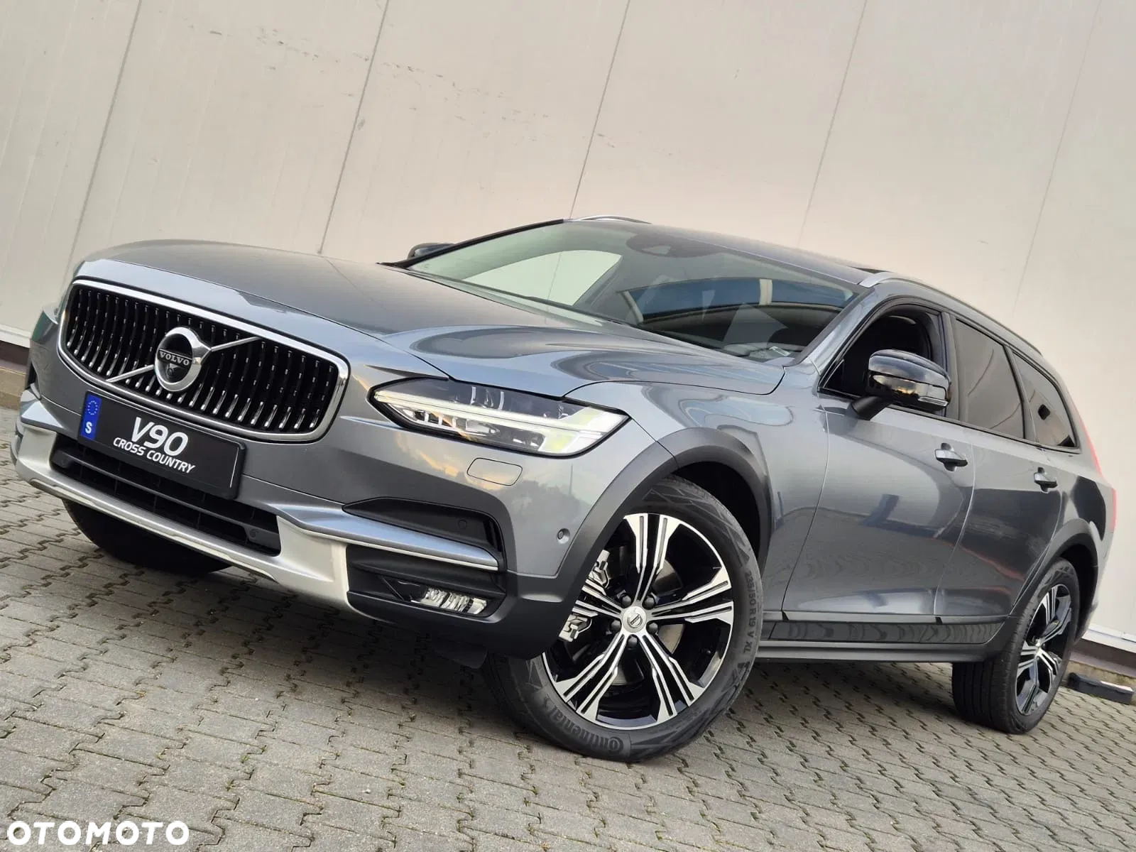 Volvo V90 Cross Country D5 AWD - 12