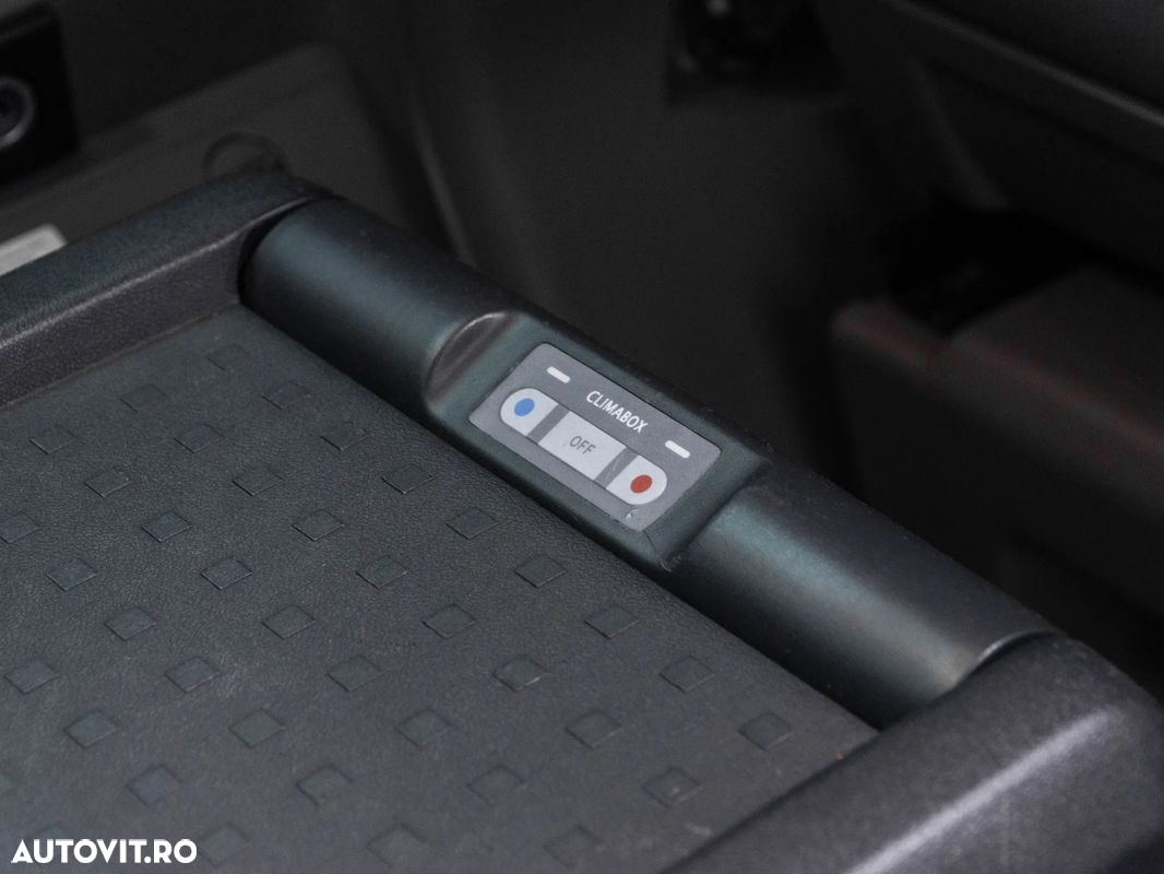 Volkswagen California - 37