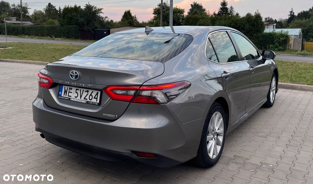 Toyota Camry 2.5 Hybrid Comfort CVT - 8