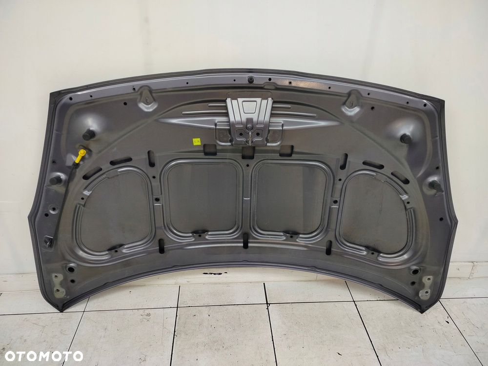 hyundai i20 i 08r- maska pokrywa silnika 2e - 10