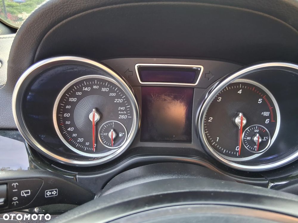 Mercedes-Benz GLE 350 d 4-Matic - 15