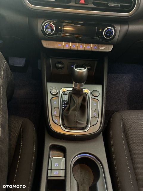 Hyundai Kona 1.0 T-GDI Style DCT - 8