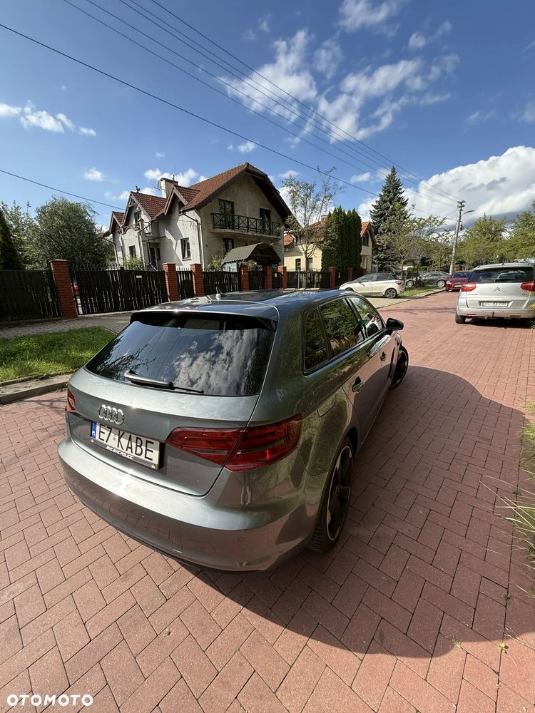 Audi A3 Sportback 1.6 TDI (clean diesel) S tronic Attraction - 19