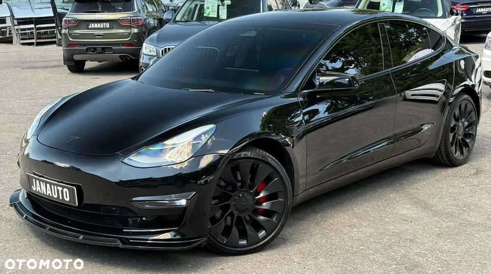 Tesla Model 3 Langstreckenbatterie Allradantrieb Dual Motor Performance - 2