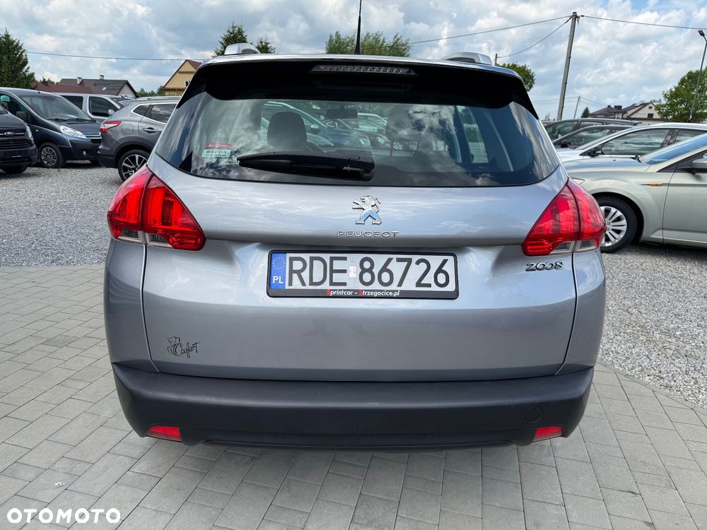 Peugeot 2008 1.2 Pure Tech Style - 8
