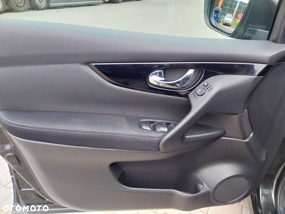 Nissan Qashqai - 15