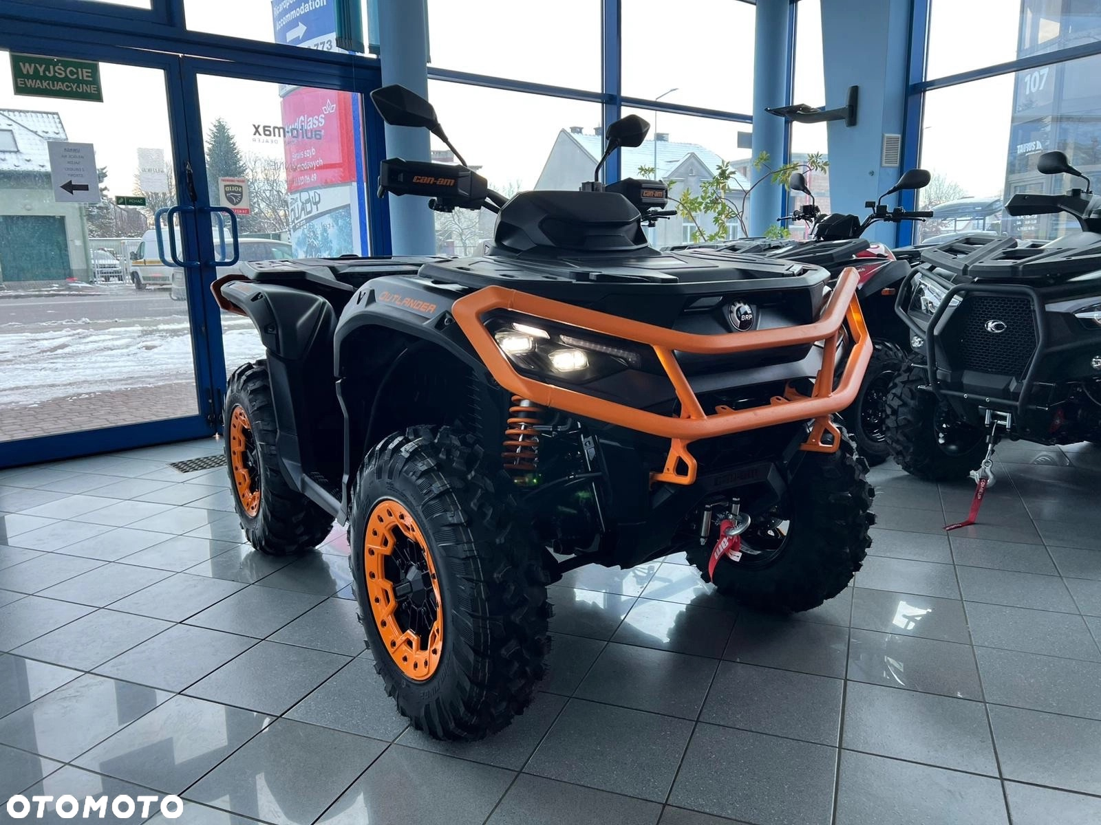 Can-Am Outlander - 18