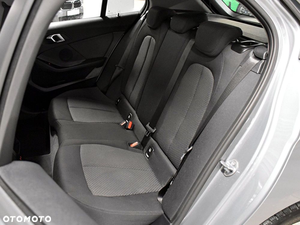 BMW Seria 1 - 12