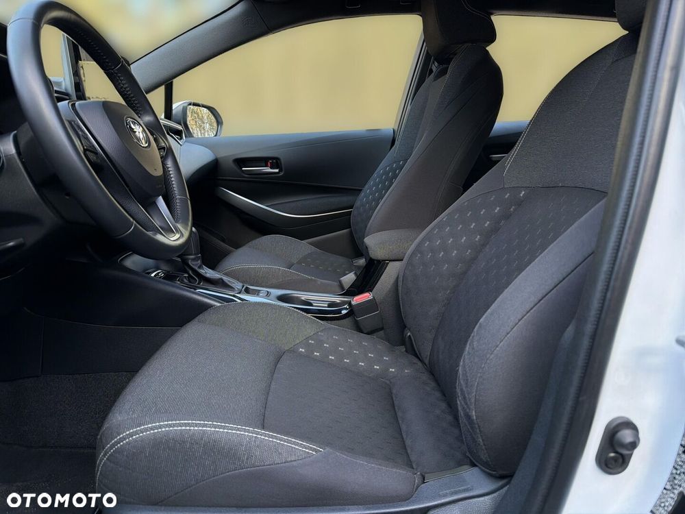 Toyota Corolla 1.8 Hybrid Comfort - 14