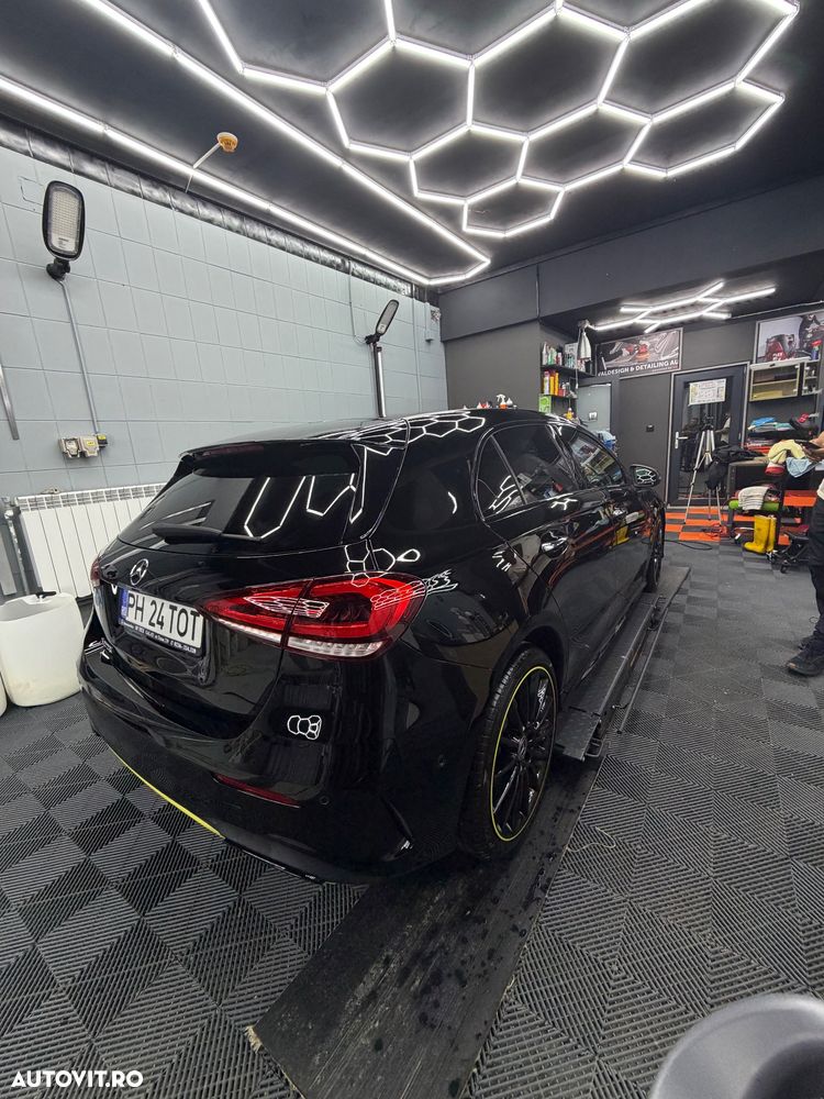 Mercedes-Benz A 220 7G-DCT Edition 1 - 25