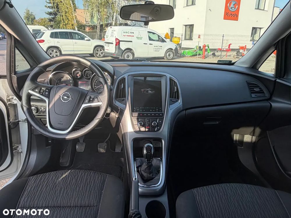 Opel Astra - 9