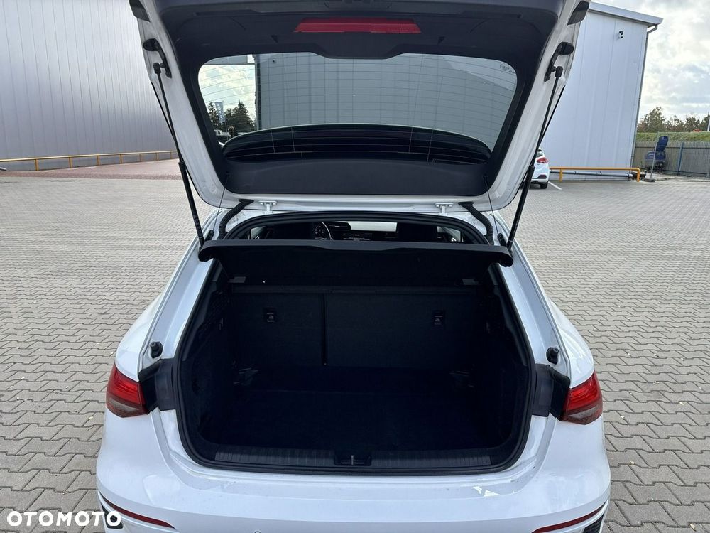 Audi A3 Sportback 1.5 TFSI S tronic - 21