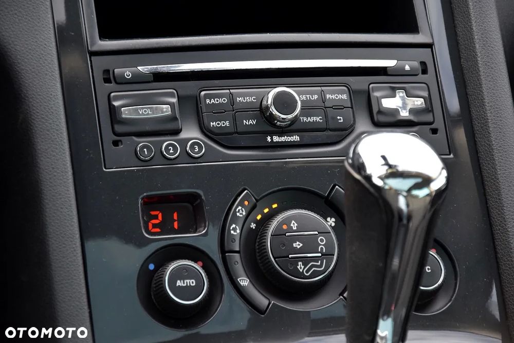 Peugeot 5008 HDI FAP 160 Automatik Allure - 26