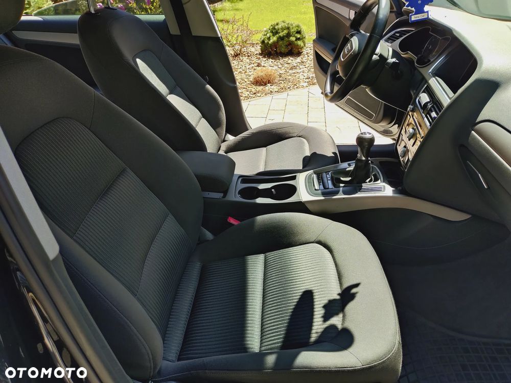 Audi A4 Limousine - 17