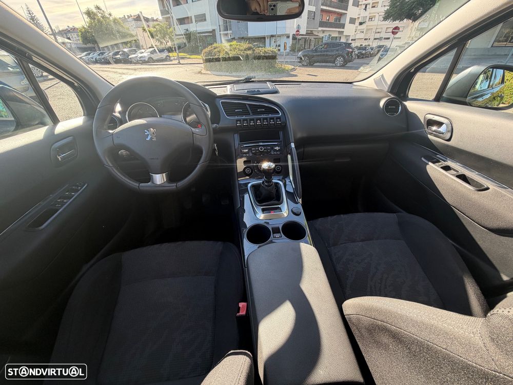 Peugeot 3008 1.6 HDi Sport 130g - 24