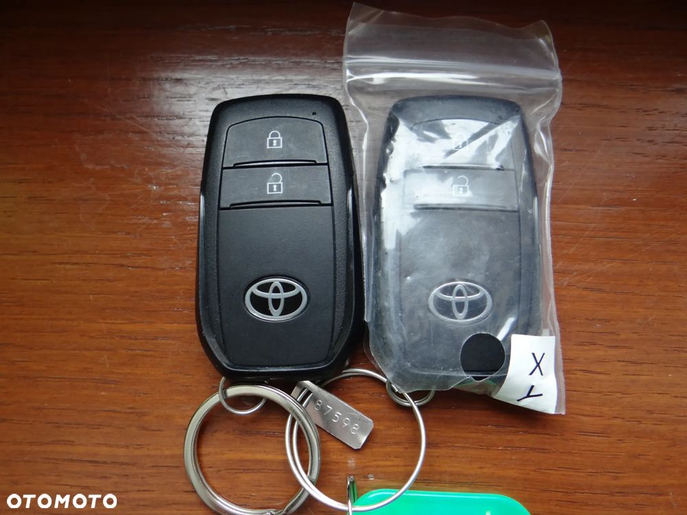 Toyota Corolla Cross - 22