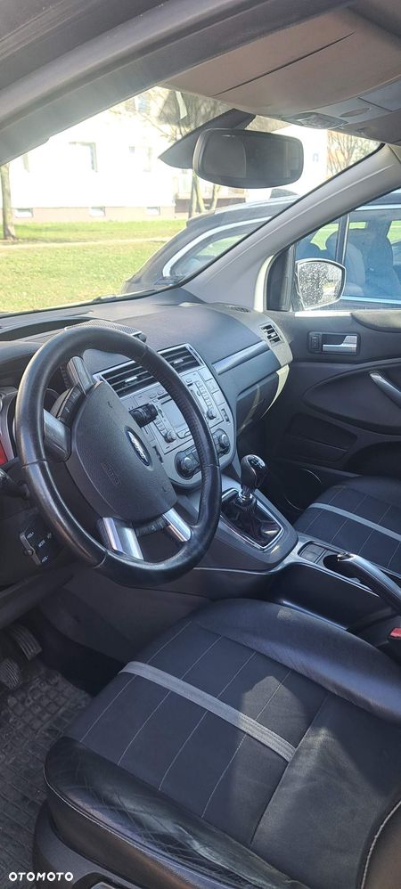 Ford Kuga 2.0 TDCi Titanium - 7