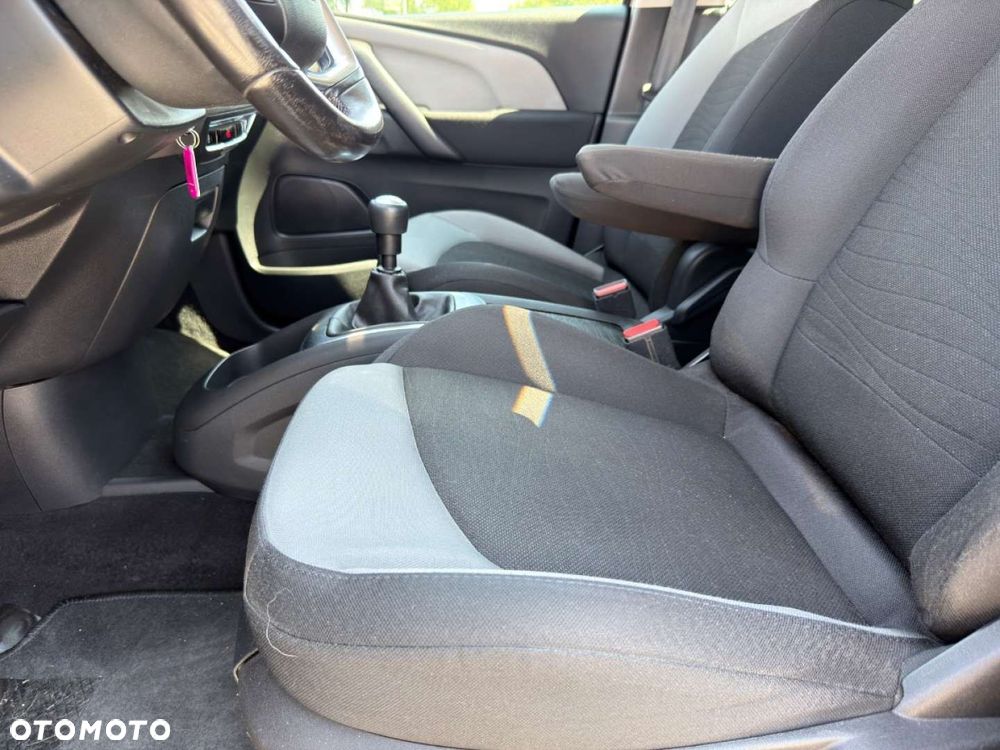 Citroën C4 Picasso - 12