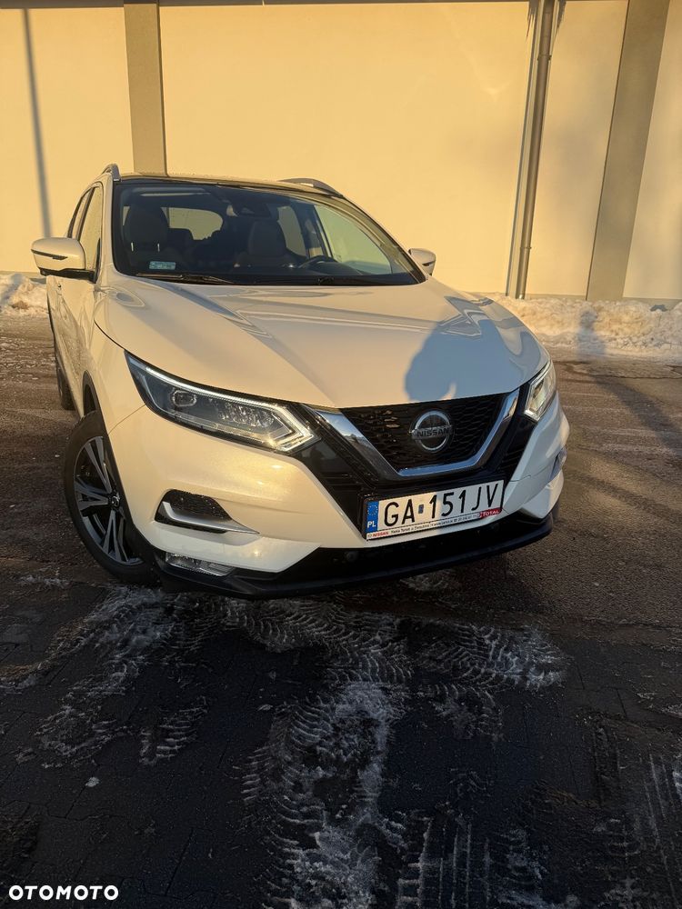 Nissan Qashqai 1.3 DIG-T Tekna DCT - 2