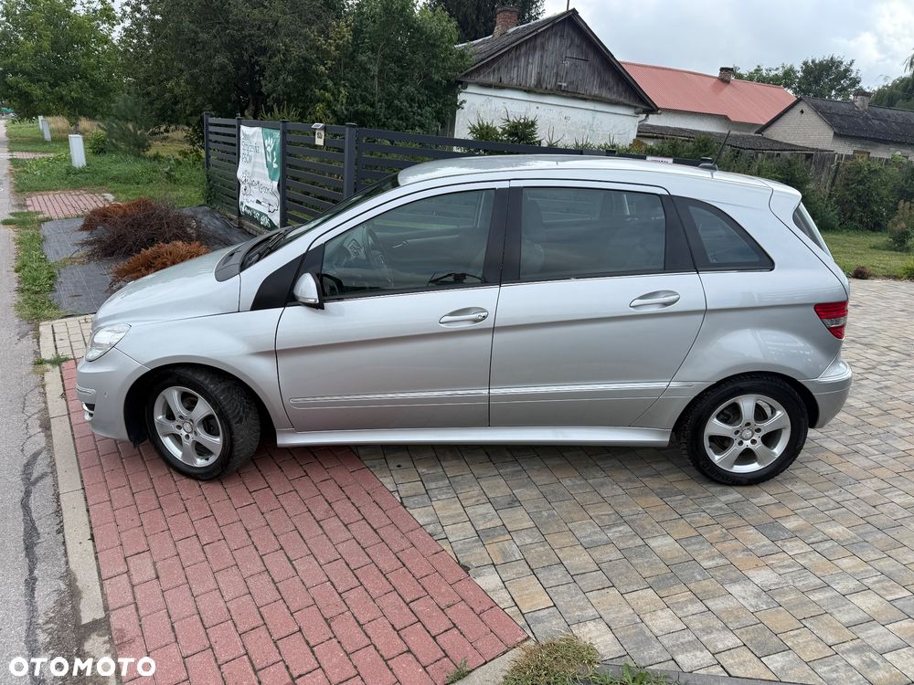 Mercedes-Benz Klasa B 170 Autotronic Special Edition - 13