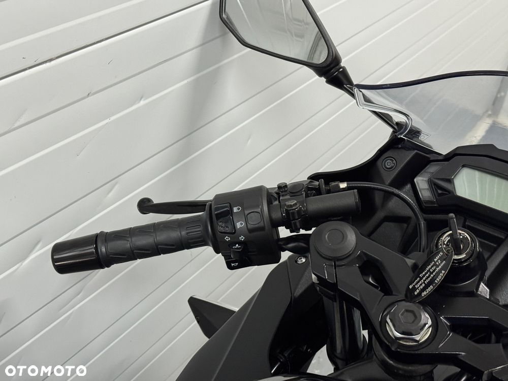 Kawasaki Ninja - 13