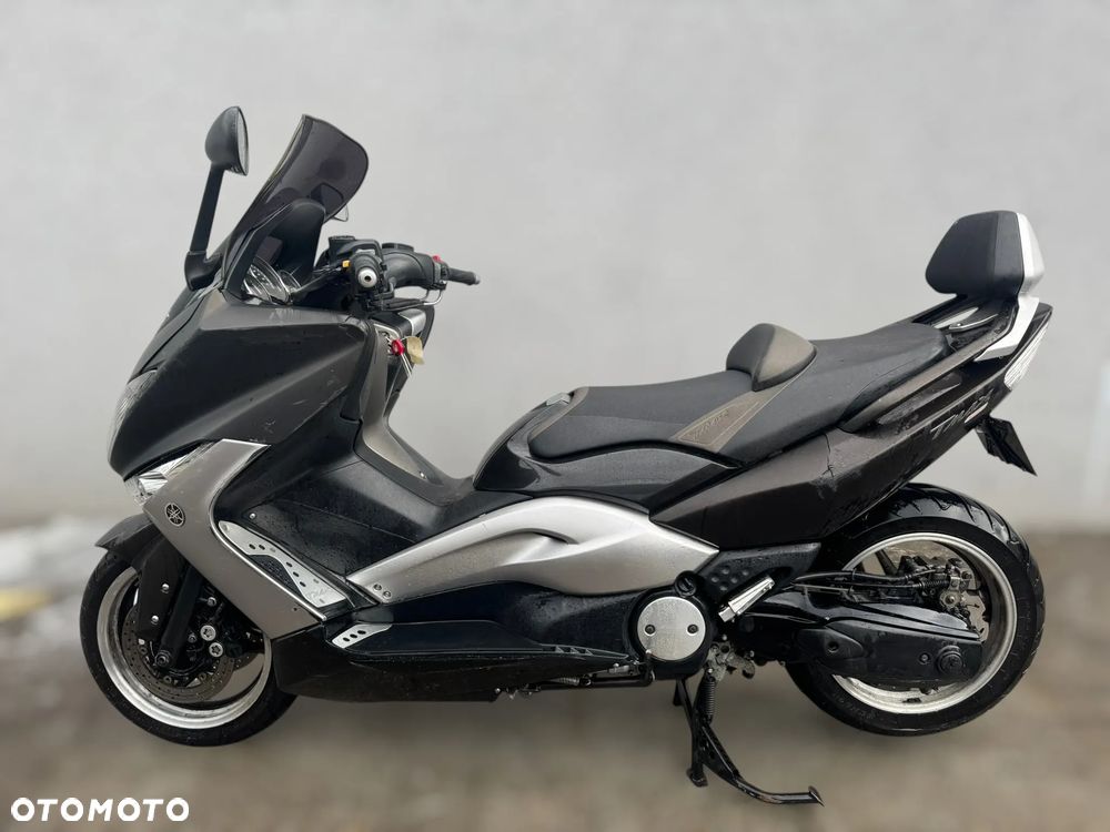 Yamaha Tmax - 5