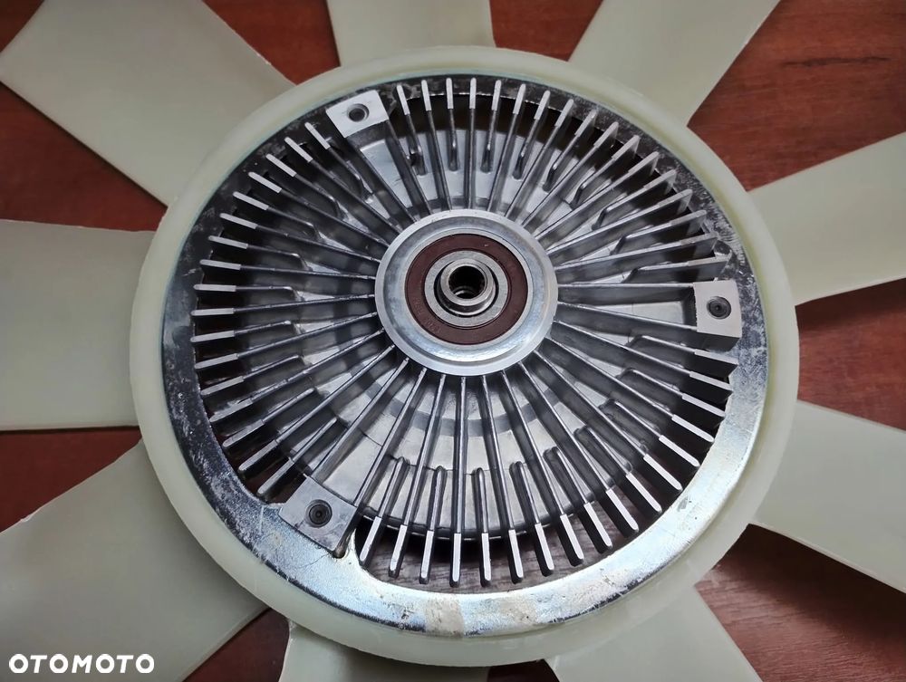 Sprzęgło wiskotyczne z wentylatorem do VW LT 96-06 nr części SV-6062 - 5