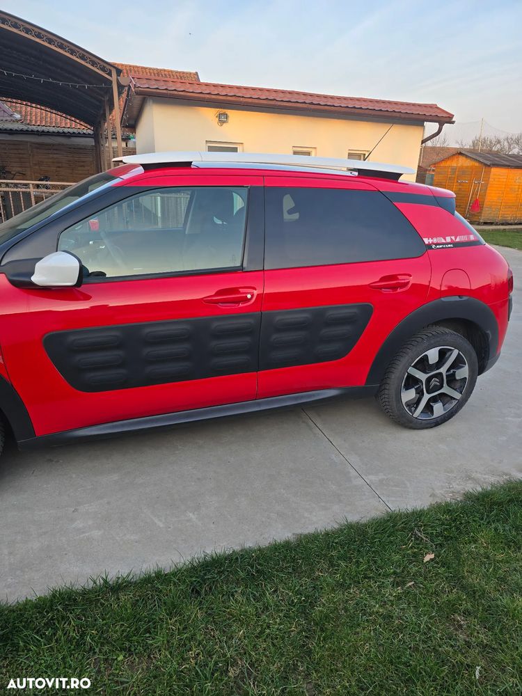 Citroën C4 Cactus 1.2 PureTech S&S BVM Shine - 5
