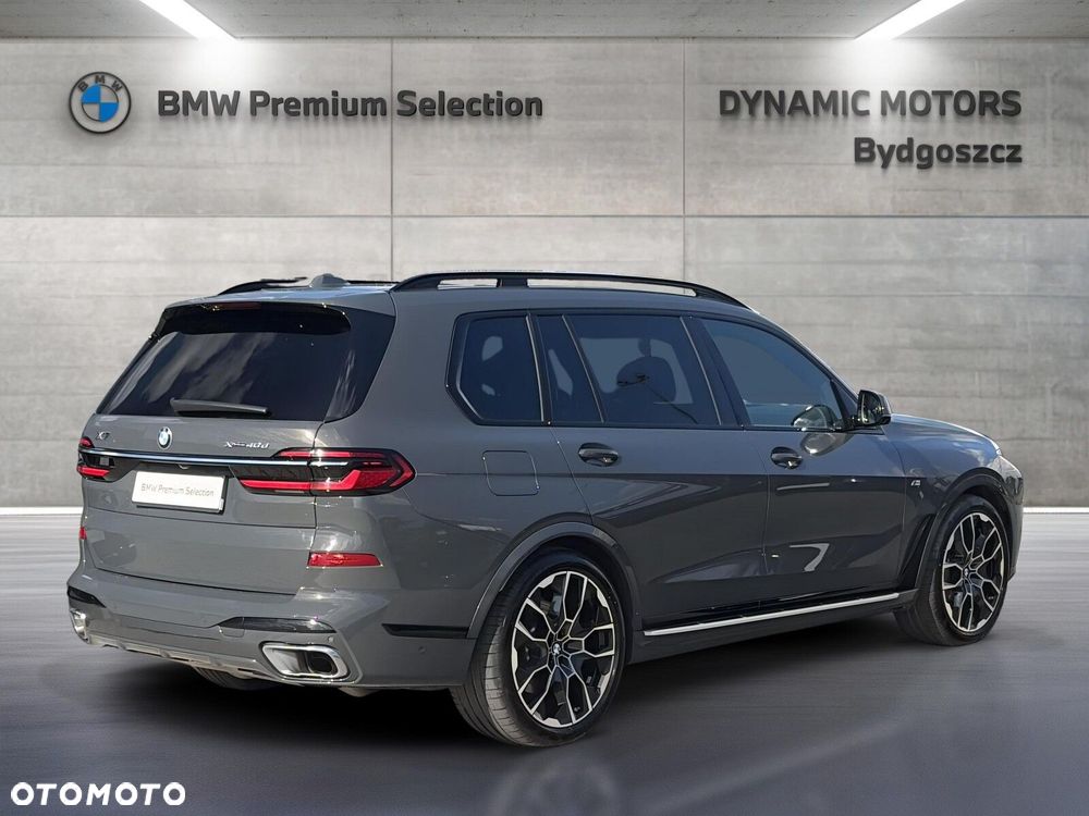 2025 BMW X7, photograph 6