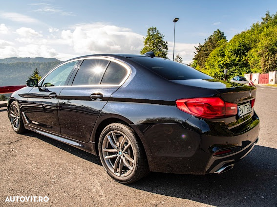 BMW Seria 5 530d xDrive AT - 2